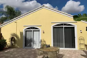 202 Wedgewood Circle Circle, Greenacres, FL 33463 - Photo 17