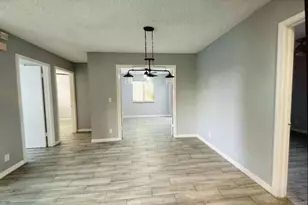 11881 Sturbridge Ln Ln, Wellington, FL 33414 - Photo 7