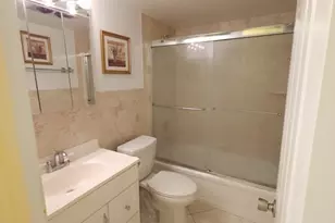 66 Cambridge C, West Palm Beach, FL 33417 - Photo 11