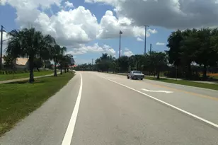 13940 Folkstone Circle, Wellington, FL 33414 - Photo 15