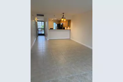 17 Royal Palm Way #305, Boca Raton, FL 33432 - Photo 5