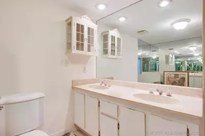5280 N Ocean Drive #4d, Singer Island, FL 33404 - Photo 25