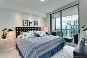 488 NE 18th St, Miami, FL 33132 - Photo 13