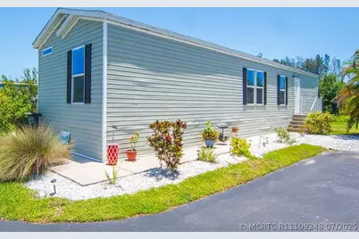 309 Mockingbird Avenue, Fort Pierce, FL 34982 - Photo 17