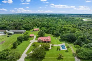 930 90th Ave, Vero Beach, FL 32966 - Photo 1