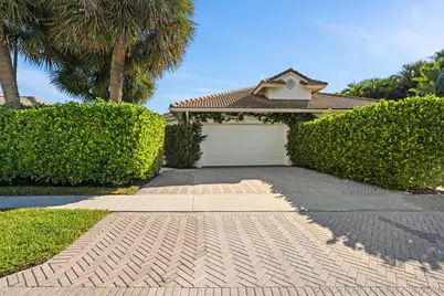 2940 Twin Oaks Way, Wellington, FL 33414 - Photo 3