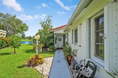 8421 Bonita Isle Drive, Lake Worth, FL 33467 - Photo 23