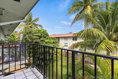 809 W Oakland Park Boulevard #K12, Oakland Park, FL 33311 - Photo 25