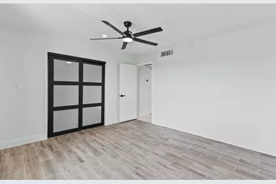 809 W Oakland Park Boulevard #K12, Oakland Park, FL 33311 - Photo 21