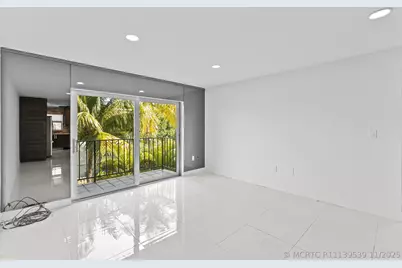 809 W Oakland Park Boulevard #K12, Oakland Park, FL 33311 - Photo 7