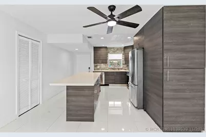 809 W Oakland Park Boulevard #K12, Oakland Park, FL 33311 - Photo 5