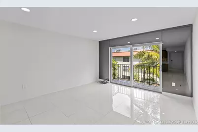 809 W Oakland Park Boulevard #K12, Oakland Park, FL 33311 - Photo 11