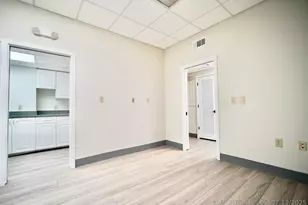 2231 NE 25th Ave, Pompano Beach, FL 33062 - Photo 1
