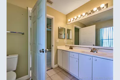 1407 SE Grapeland Avenue, Port Saint Lucie, FL 34952 - Photo 11