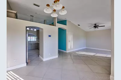 1407 SE Grapeland Avenue, Port Saint Lucie, FL 34952 - Photo 17