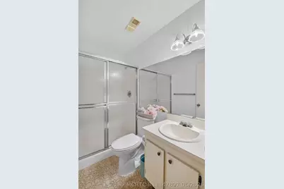 4542 Lucerne Lakes Boulevard E #202, Lake Worth, FL 33467 - Photo 17