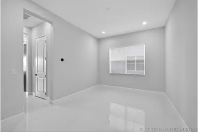 14052 Spruce Pine Drive, Loxahatchee, FL 33470 - Photo 17