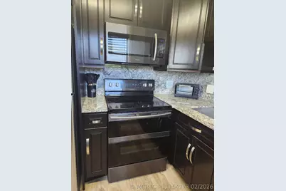 301 Farnham M #301, Deerfield Beach, FL 33442 - Photo 7