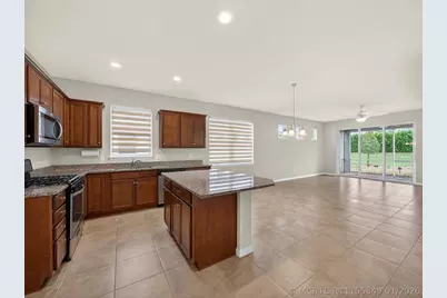 12901 SW Vermillion Circle, Port Saint Lucie, FL 34987 - Photo 9
