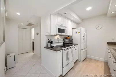 250 NE 20th Street #1010, Boca Raton, FL 33431 - Photo 3
