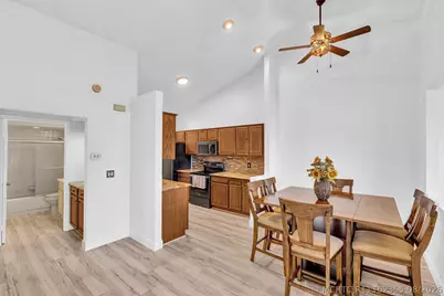 8099 Cassia Drive, Boynton Beach, FL 33472 - Photo 15