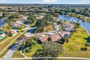 5750 Parkwalk Cir E, Boynton Beach, FL 33472 - Photo 35