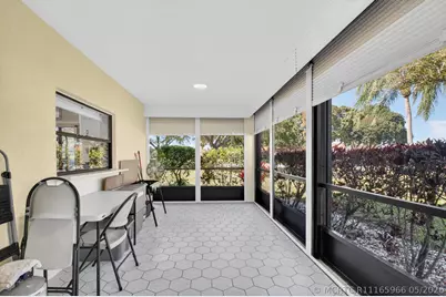 5750 Parkwalk Circle E, Boynton Beach, FL 33472 - Photo 23