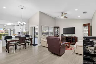 5750 Parkwalk Cir E, Boynton Beach, FL 33472 - Photo 7