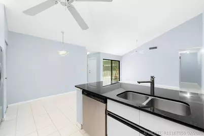 1139 Summit Trail Circle #A, West Palm Beach, FL 33415 - Photo 11