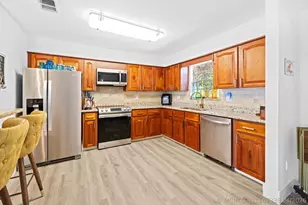 221 Caprol Ln, Sebastian, FL 32958 - Photo 9