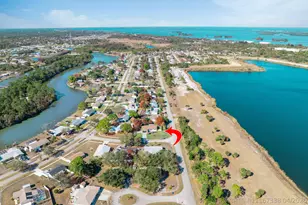 221 Caprol Ln, Sebastian, FL 32958 - Photo 1