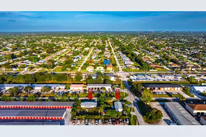 1892 SW Biltmore Street, Port Saint Lucie, FL  - Photo 9