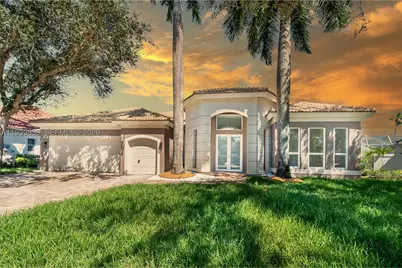 8041 Bermuda Point, Davie, FL 33328 - Photo 1