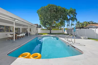 3460 N 46th, Hollywood, FL 33021 - Photo 1