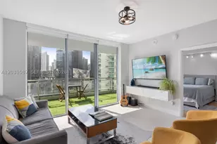 90 SW 3rd, Miami, FL 33130 - Photo 1