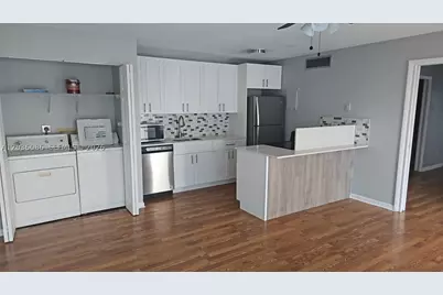 [Address not provided], West Palm Beach, FL 33401 - Photo 1