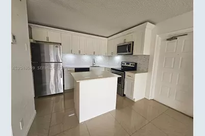 [Address not provided], West Palm Beach, FL 33409 - Photo 1