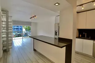 9360 Fontainebleau, Miami, FL 33172 - Photo 1