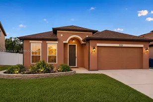 5036 Heartland, Orlando, FL 32829 - Photo 1