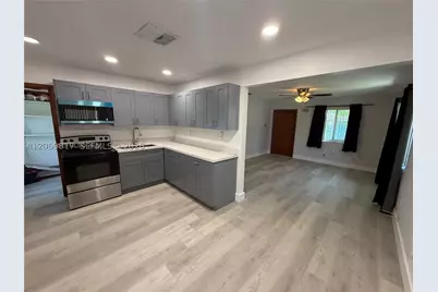221 NE 1st #2, Dania Beach, FL 33004 - Photo 1
