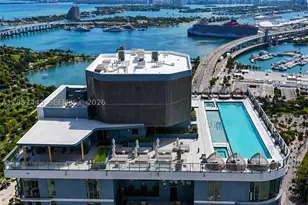 121 NE 5th, Miami, FL 33132 - Photo 1