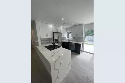 912 NE 5th #912, Hallandale Beach, FL 33009 - Photo 1