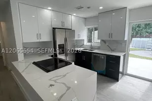 912 NE 5th, Hallandale Beach, FL 33009 - Photo 1