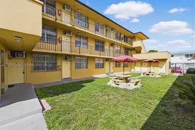 465 E 28th #18, Hialeah, FL 33013 - Photo 1