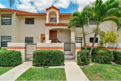 1004 Congressional Way, Deerfield Beach, FL 33442 - Photo 1