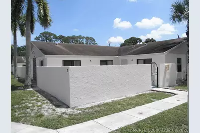 [Address not provided], West Palm Beach, FL 33417 - Photo 1