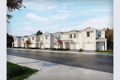 5664 SE Edgewater Circle, Stuart, FL 34997 - Photo 1