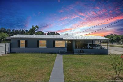 2409 Elizabeth Avenue, Fort Pierce, FL 34982 - Photo 1