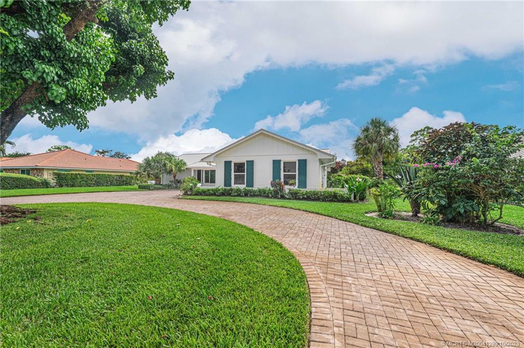 3531 SE Fairway W, Stuart, FL 34997 MLS M20041299 Coldwell Banker