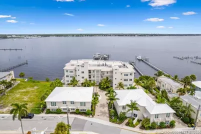 53 SE Seminole Street #2B, Stuart, FL 34994 - Photo 1